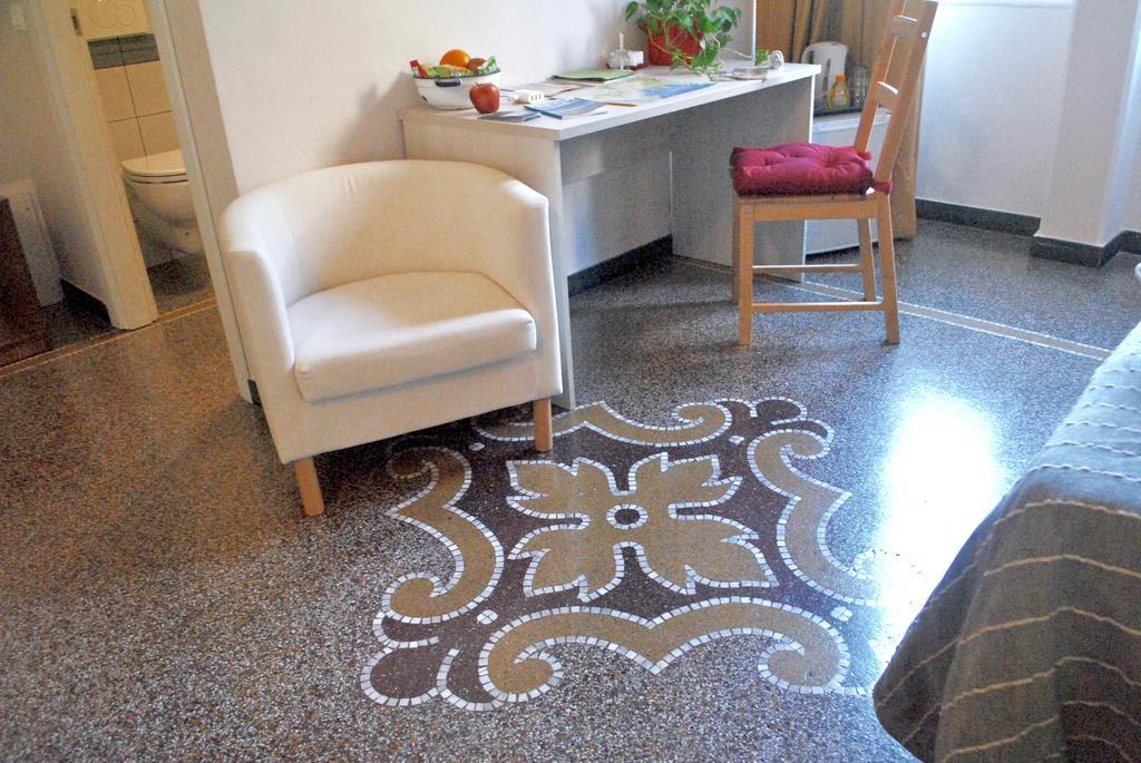 B&B Cernaia 42 La Spezia Buitenkant foto